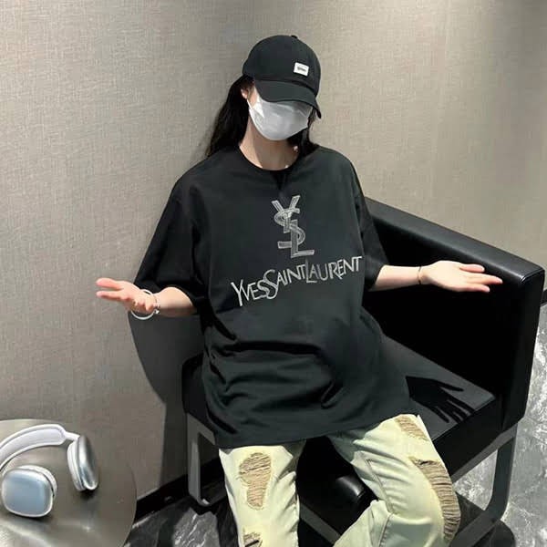サンローラン ロゴ プリント 半袖 Tシャツ 偽物 Saf32344